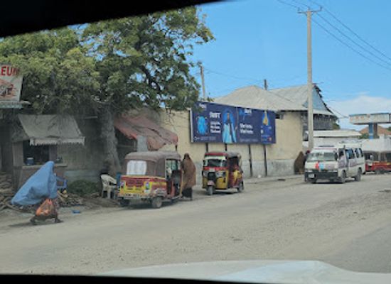 somalia/banaadir/bar/silver-bar-and-restaurant