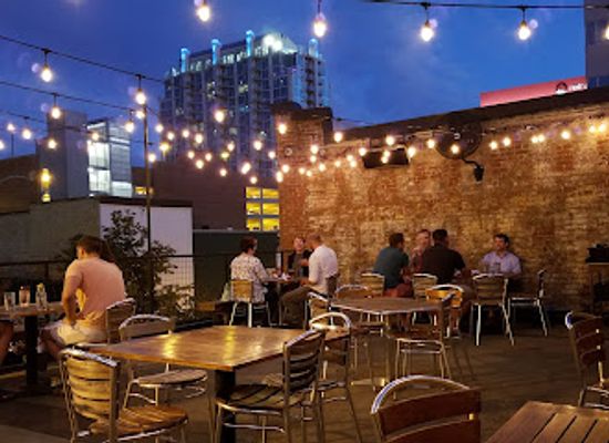 north-carolina/raleigh/bar/the-raleigh-times