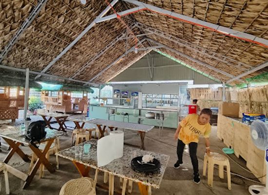 philippines/ilocos-norte/laoag-city/bar/aloha-resto-bar-refreshment-hub