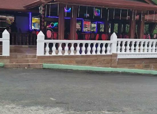 dominican-republic/samana-peninsula/bar/ebano-sport-bar