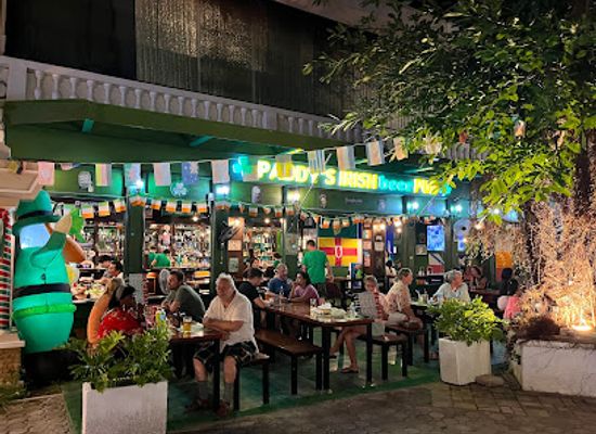 philippines/panglao-island/bar/paddy-s-irish-beer-pub-and-restaurant