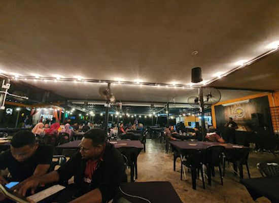 malaysia/perlis/bar/ana-burger-d-cafe