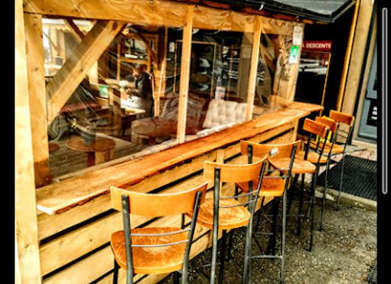 france/les-deux-alpes/bar/melt-in-art