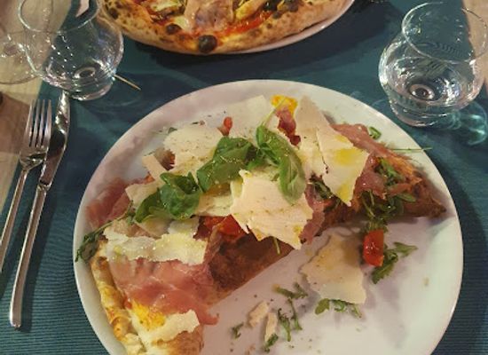 luxembourg/diekirch/bar/restaurant-italian