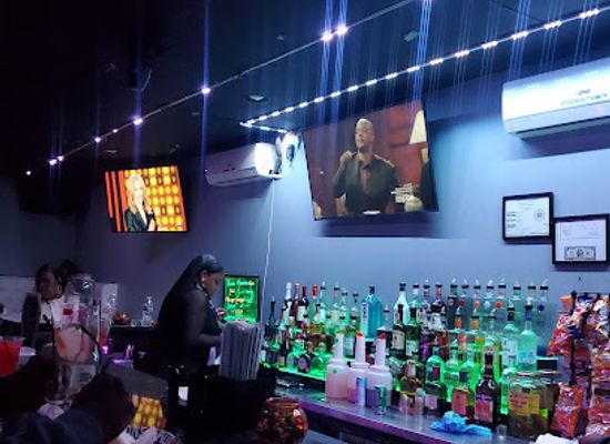 delaware/the-brandywine-valley/bar/b-l-sports-lounge