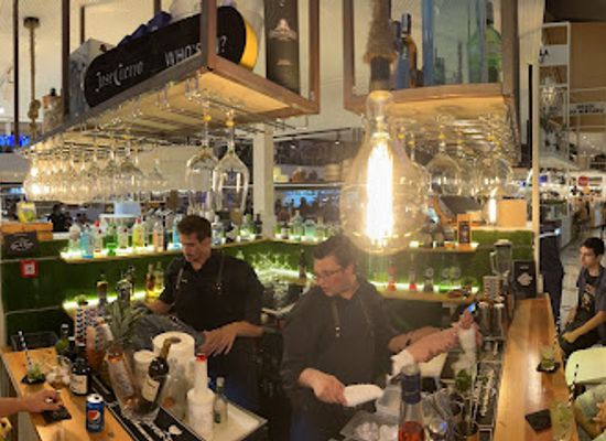 portugal/porto/bar/art-s-bar-gins-cocktails