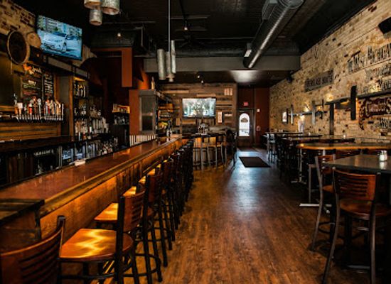 michigan/holland-state-park/bar/hops-at-84-east