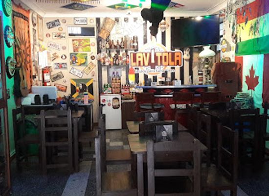 peru/huaraz-region/bar/lavitola