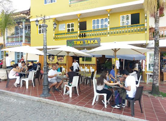 colombia/guatape/bar/tiki-taka