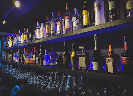 united-kingdom/wiltshire/bar/1101-cocktail-bar