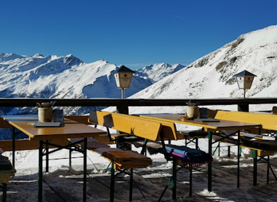 austria/grossglockner-high-alpine-road/bar/spatz-l-alm