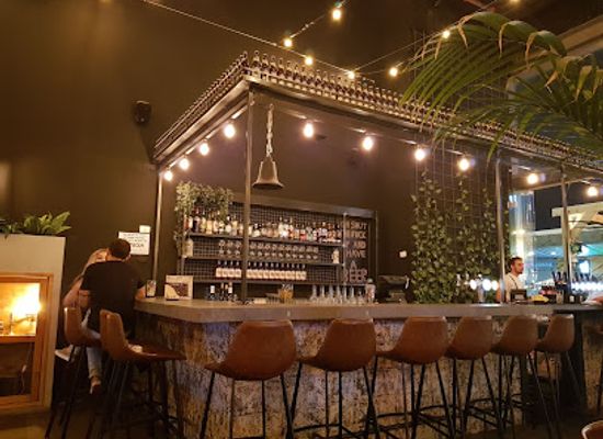 israel/kfar-saba/bar/beer-garden