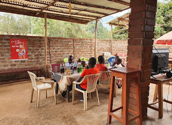 uganda/mount-elgon-national-park/bar/london-pub-accommodation