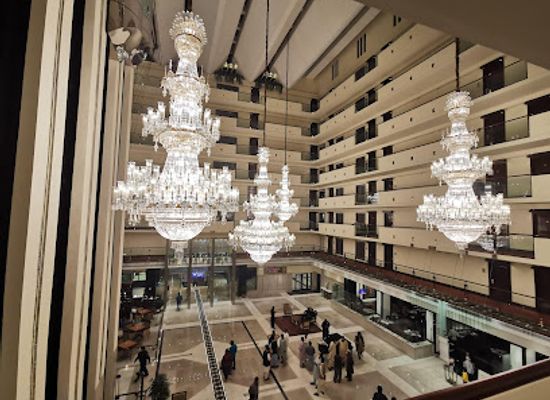 pakistan/lahore/bar/executive-lounge-p-c-hotel-lahore