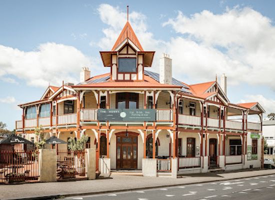 australia/blue-mountains-national-park/bar/the-henry-blue-mountains