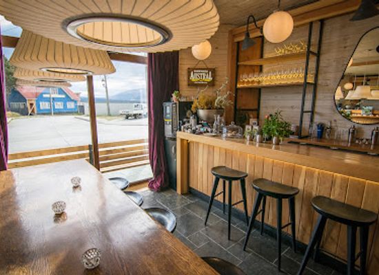 chile/patagonia/bar/wine-market-patagonia
