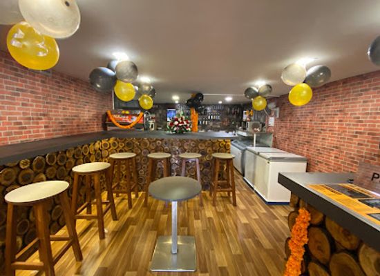 india/vadodara/bar/chai-sutta-bar-vadodara-best-cafe-chai-cafe-in-op-road-vadodara