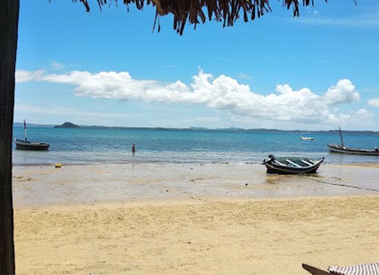 madagascar/diego-suarez/ramena-beach/bar/bool-tako-bar