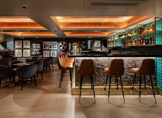india/mumbai/colaba/bar/hammer-song