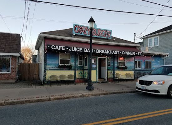 rhode-island/narragansett/bar/crazy-burger-cafe-and-juice-bar