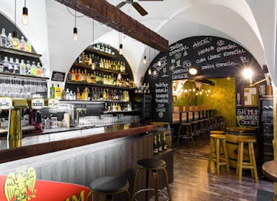 czechia/olomouc/bar/nevinny-innocent-wine-bar