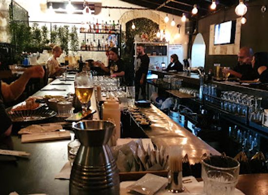 israel/zikhron-ya-akov/bar/uma-bar