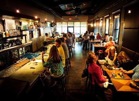 north-carolina/greensboro/old-irving-park/bar/1618-midtown