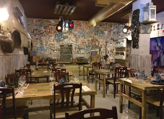 angola/luanda/bar/bar-bar
