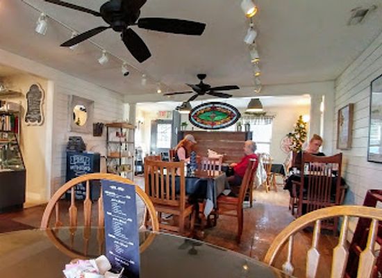 ohio/amish-country/bar/rebecca-s-bistro