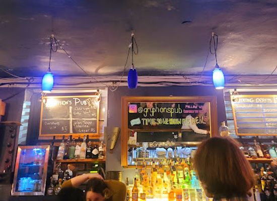 connecticut/new-haven-harbor/bar/gryphon-s-pub