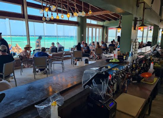 aruba/san-nicolas/bar/rum-reef