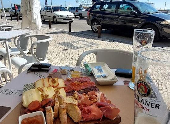 portugal/figueira-da-foz/bar/shark-s-irish-pub