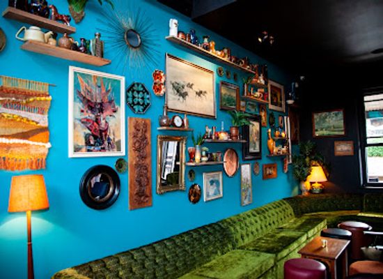 south-africa/route-62/bar/the-dark-horse