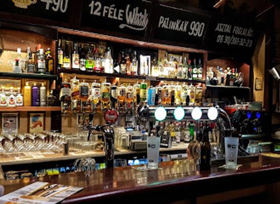 hungary/szigetkoz/bar/kis-bohem