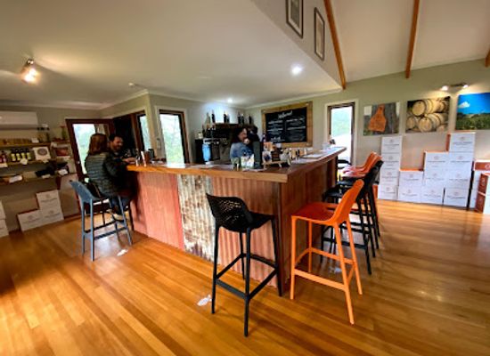 australia/kangaroo-island/bar/the-islander-estate-vineyards-kangaroo-island-wines