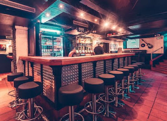 sweden/gothenburg/avenyn/bar/rockbaren