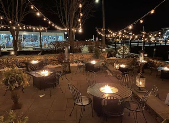 connecticut/southeastern-connecticut/bar/s-p-oyster-restaurant-and-bar