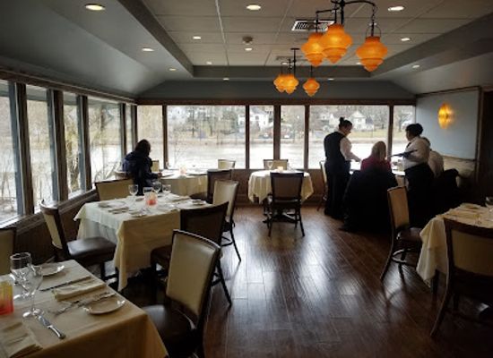 new-jersey/wachung-mountains/bar/water-wine-ristorante