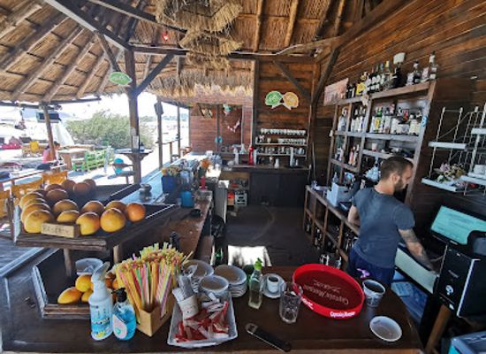 bulgaria/pomorie/bar/beach-bar-algae