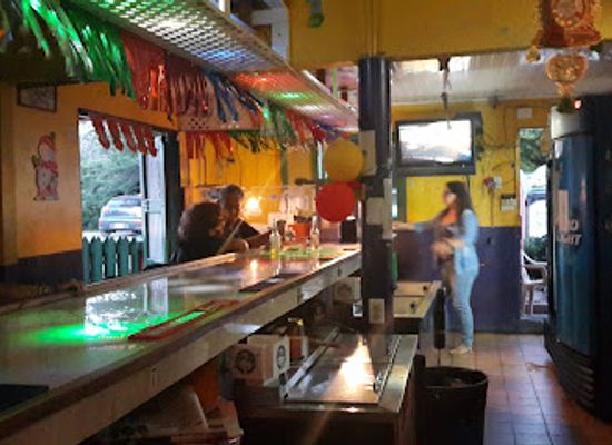 aruba/pos-chiquito/bar/young-fellow-bar-and-restaurant