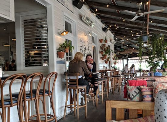 australia/western-australia/bar/the-balcony-bar-oyster-co