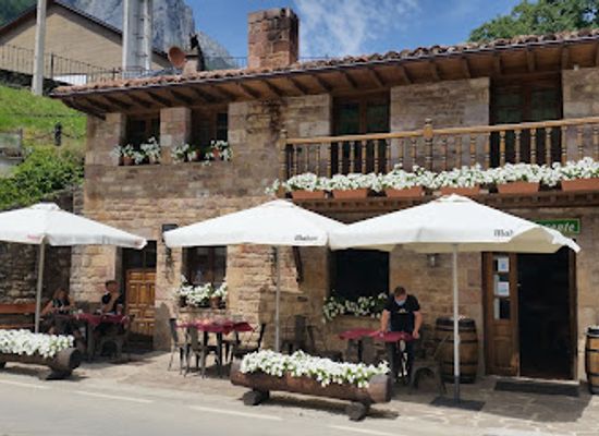 spain/picos-de-europa/bar/bar-maximo