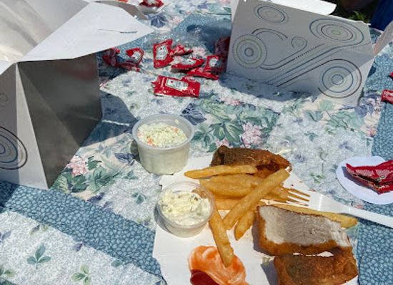 michigan/upper-peninsula/bar/cap-n-ron-s-fish-n-chips