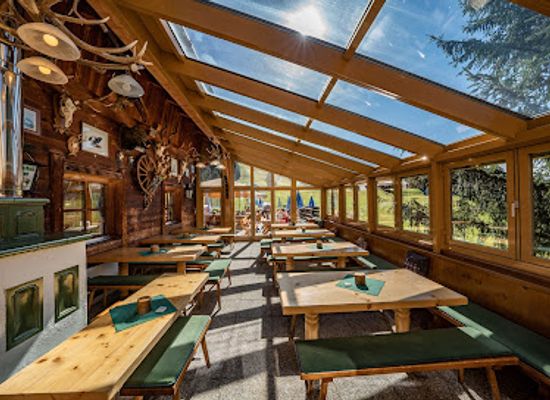 austria/zillertal/bar/simon-s-berg-skistadl-zillertal-arena
