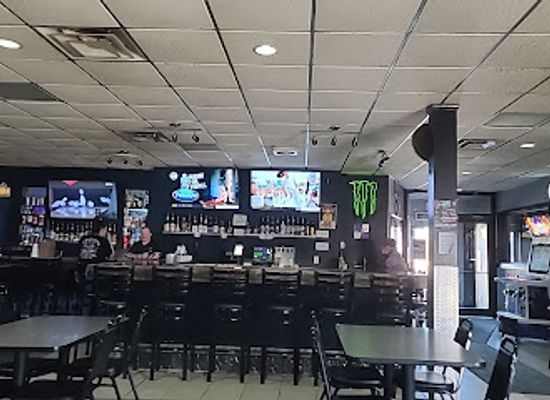 kansas/cross-timbers/bar/twisters-grill-bar