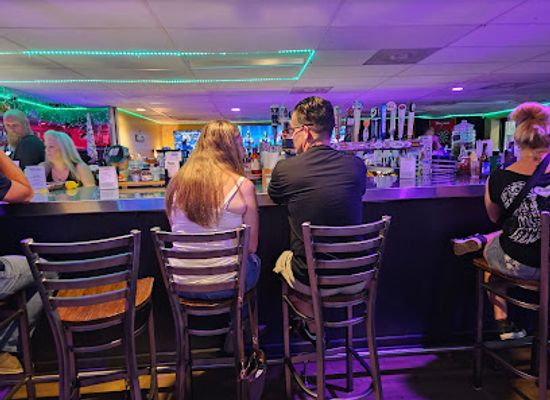 maryland/patuxent-river-region/bar/buckets-bar-and-grill