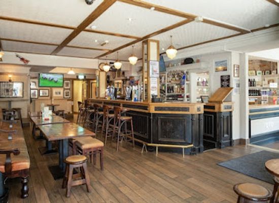 ireland/ulster-part-within-current-ireland/bar/parador-lodge