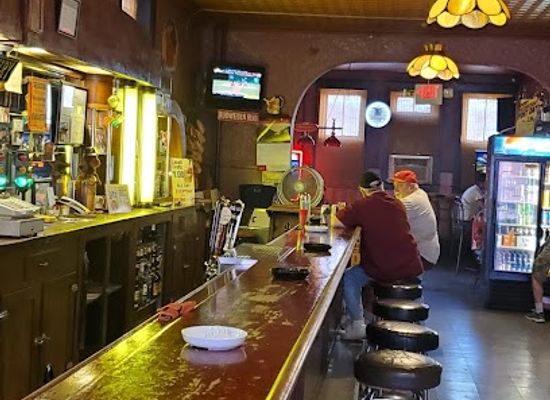 pennsylvania/happy-valley/bar/omar-bar