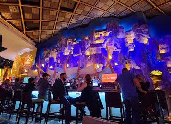 connecticut/new-london-county/bar/taughannick-falls-bar