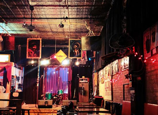 canada/pembina-valley/bar/high-and-lonesome-club